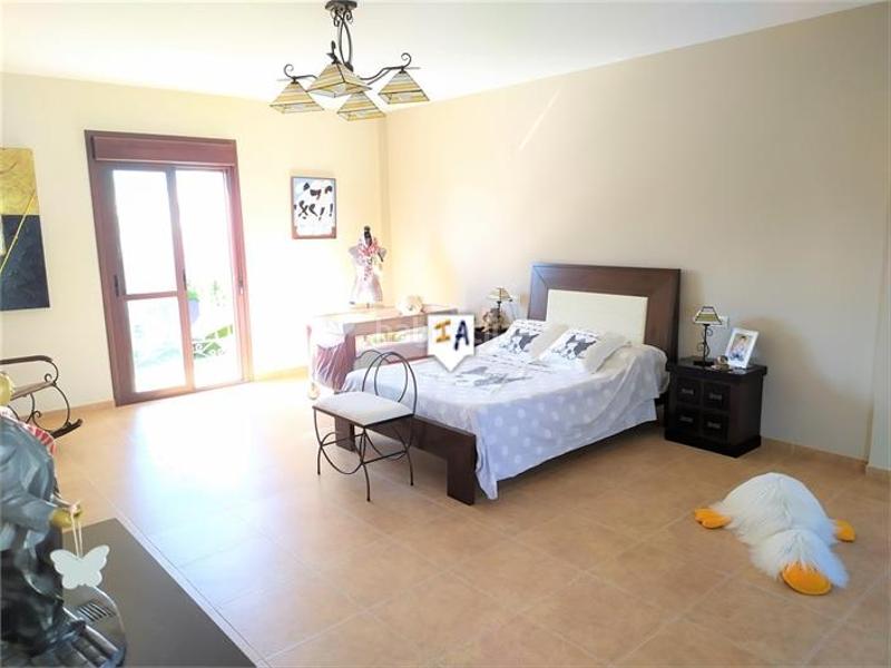 Foto cd55cfca-c2cb-4fe8-a4c2-f6f8d939291a. Casa en Carlota (La)