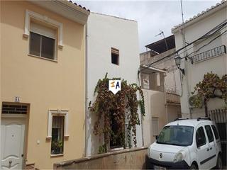 Casa adossada a Baza