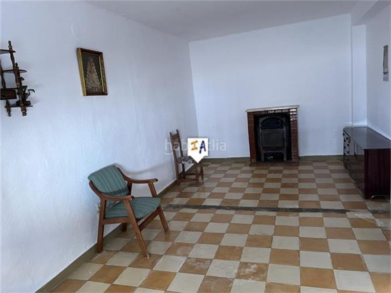 Foto 270d6941-8b88-4488-9e3b-cd0c29e5f9bb. Casa adossada a Cabra