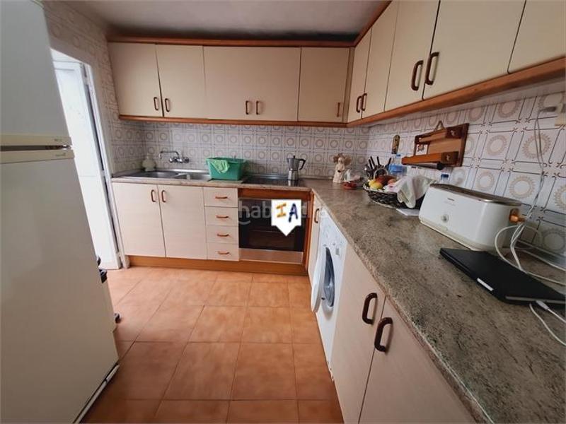 Foto aea9c0d8-ce0b-4d12-b233-2c3d44ae6041. Casa adossada a Canillas de Aceituno