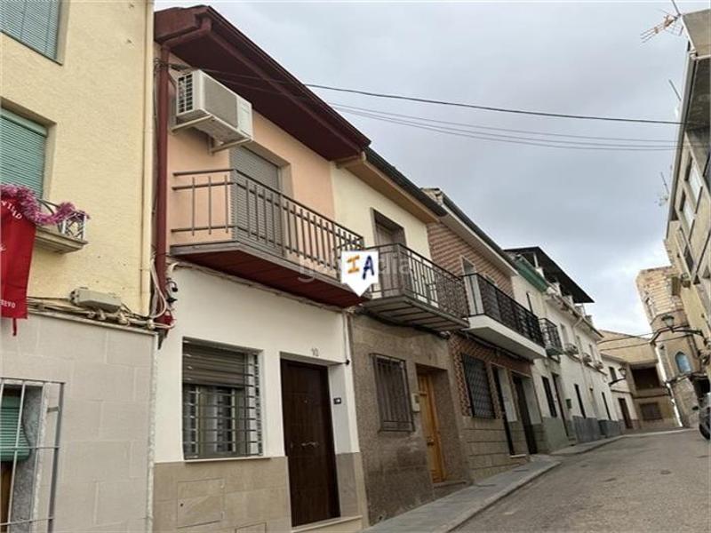 Foto 3a967200-7c7d-4483-a079-bab7e78ddfc4. Casa adosada en Alcaudete