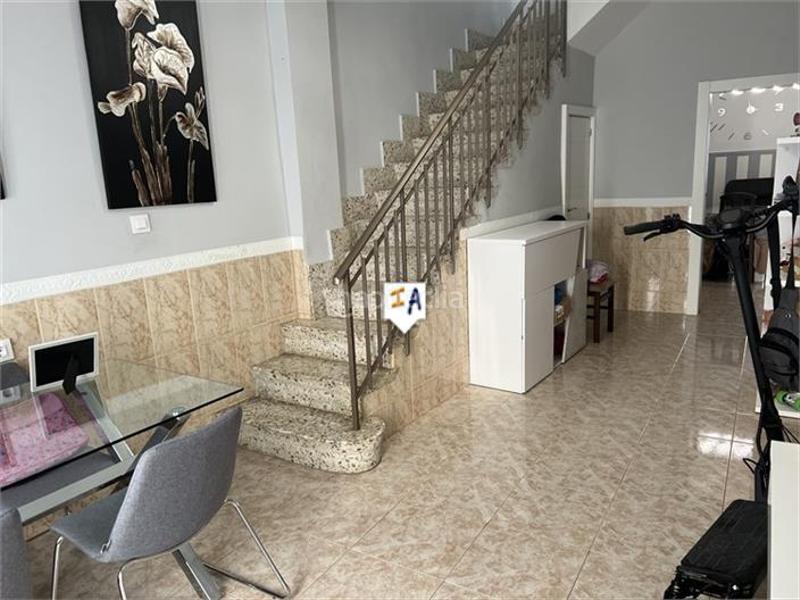 Foto ed70f66a-40d6-47c3-bbcb-b6f3d6bfb8fe. Casa adosada en Alcaudete