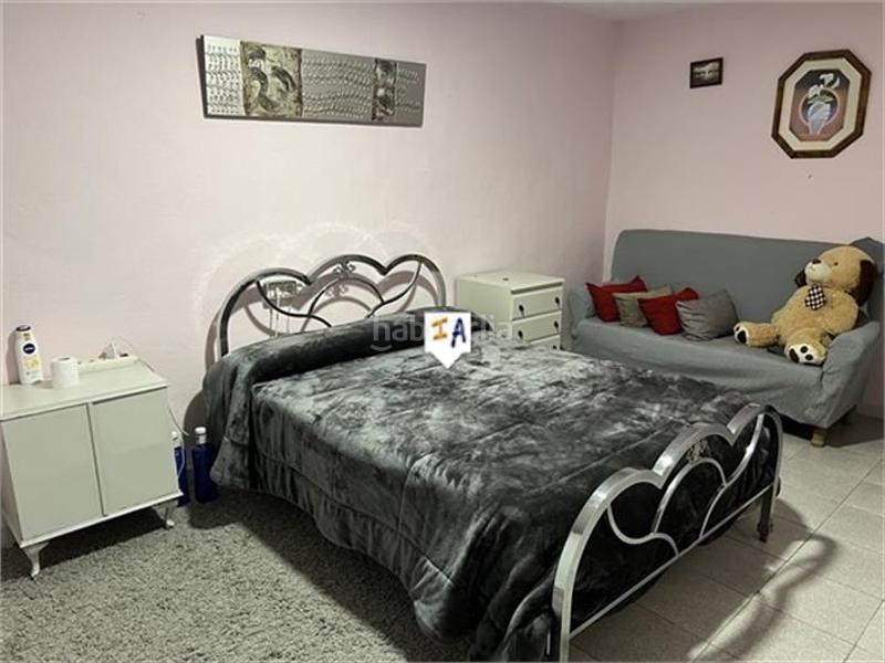 Foto 941b03e4-b7d1-4531-96cb-99a9ff876090. Casa a schiera con parcheggio piscina in Castillo de Locubín