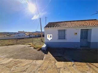Casa adossada a Alcaucín