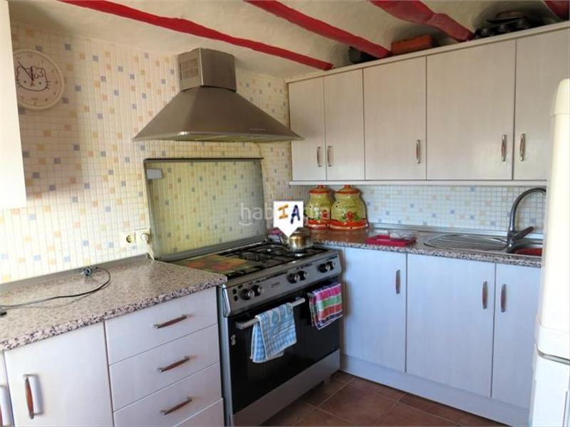 Foto de259827-12e4-4668-bd2f-3dbc279ed936. Casa adosada en Alcaudete