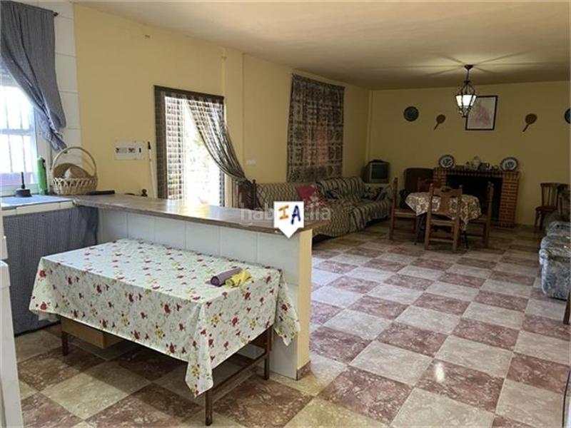 Foto 224b00dc-d66c-41a1-9233-b37310553764. Masia amb aparcament piscina a Alcalá la Real