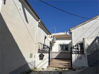 Casa adossada a Alcalá la Real