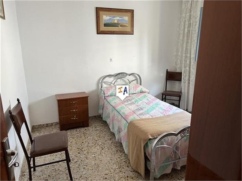 Foto c2c50c90-4a5a-4b6c-8f5a-d6f15209dafe. Casa adosada en Castillo de Locubín