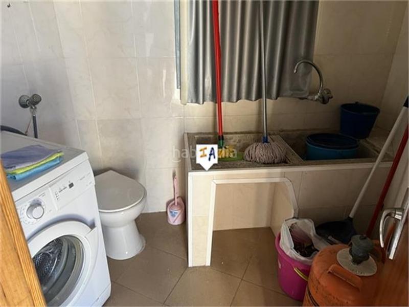 Foto d2812505-c51f-4b5d-8caf-de973af0d5b9. Casa adosada en Castillo de Locubín