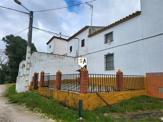 Masia a Casariche