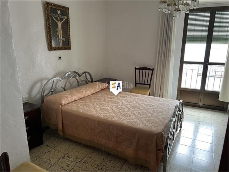 Foto 679e8f14-2a69-4e3c-84ce-f07da01cb7e4. Casa adossada amb aparcament a Luque