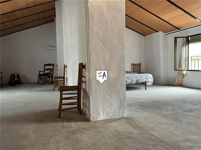 Foto bf84ad46-11d4-49ef-a48b-d385ce91f65a. Casa adossada amb aparcament a Luque