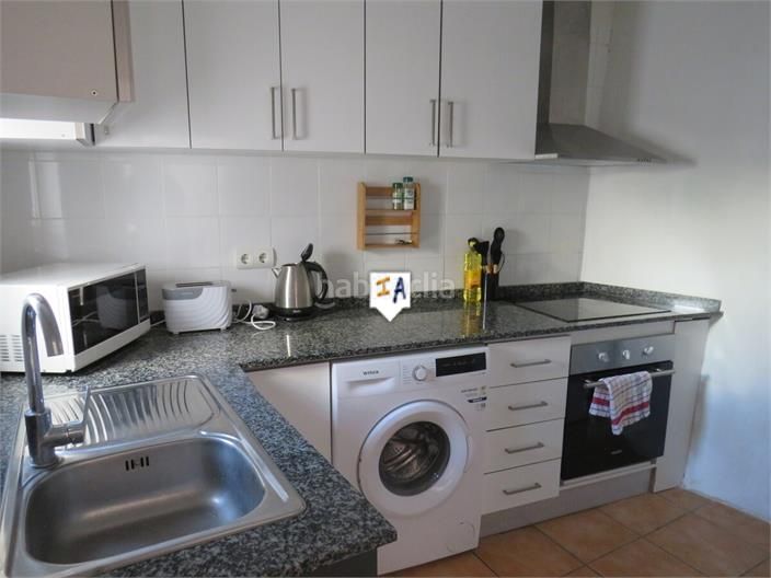 Foto 4f4c0fd2-28d3-496f-b66b-c9b607136521. Reihenhaus in Martos