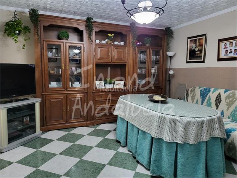 Foto 338bf0fe-cc3a-4a9d-8a2b-88375cda511b. Casa adossada a Zona de la Vega Antequera