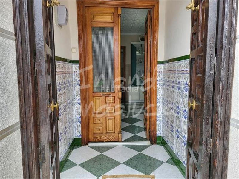 Foto 9605dbb0-0e2a-4749-8441-496bb66ae4c3. Casa adossada a Zona de la Vega Antequera