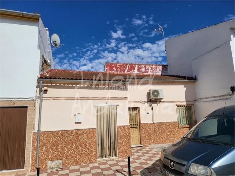 Foto cd5a80a6-1f41-4661-8f85-1eec13c0a2d5. Chalet dans Humilladero