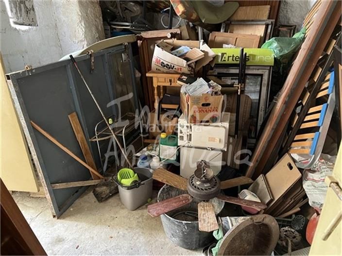 Foto f135959f-c259-49de-b509-cdafee3d051d. Reihenhaus in Alcalá la Real