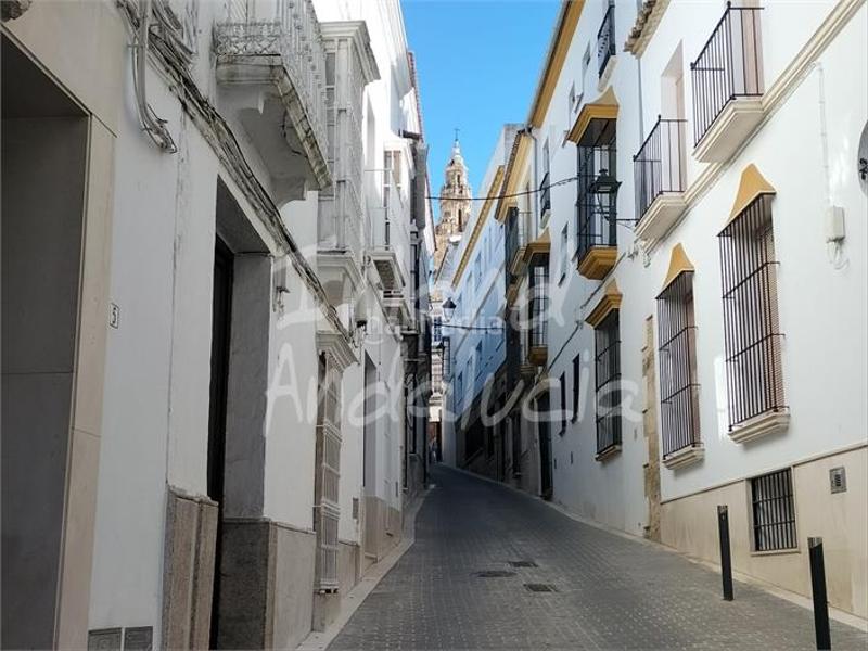 Foto 3042a666-f0c2-41b3-a578-d331d03cd350. Casa adossada a Estepa