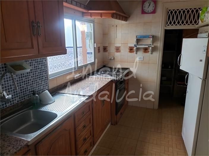 Foto 0c4d50e3-baf9-42e6-b2eb-fd590ac2d838. Maison jumelée dans Estepa