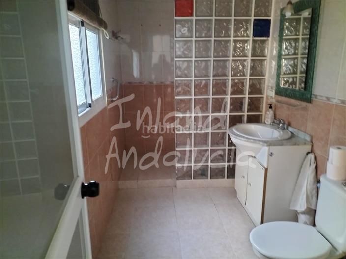 Foto 0fc62345-c443-4764-a80e-0c2a864cf1a7. Maison jumelée dans Estepa