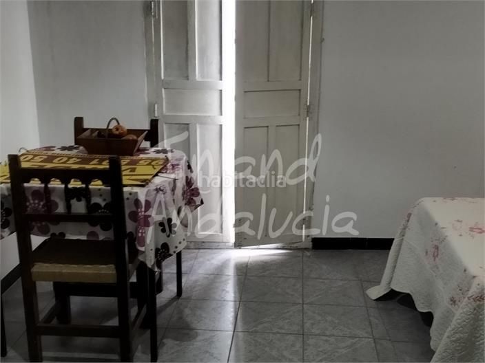 Foto 5d5ffe62-5a92-41c3-b99f-b0a156e88cf5. Maison jumelée dans Estepa