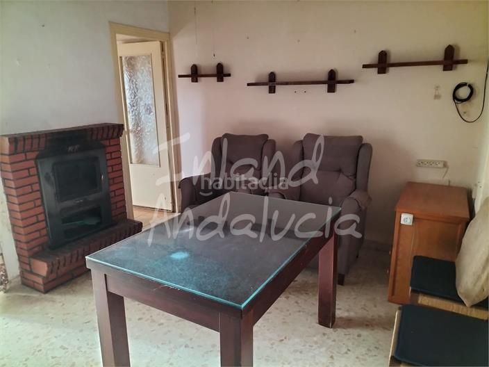 Foto a57c2796-b18e-4408-a60b-44a9e9c6b4c9. Maison jumelée dans Estepa