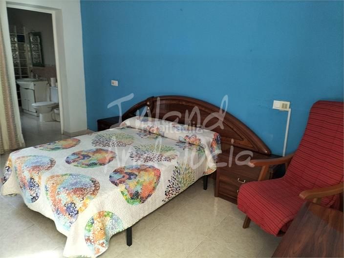 Foto b20c2a62-12eb-4954-ba6e-7995d8a87f4f. Maison jumelée dans Estepa