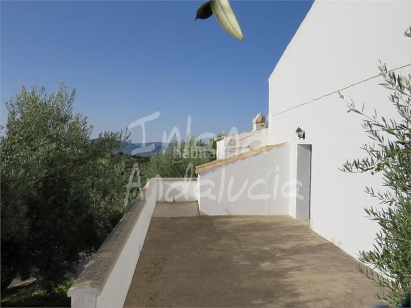 Foto aa4d49dc-e78b-407c-afdf-05c34d580692. Casale con parcheggio piscina in Castillo de Locubín