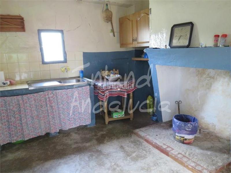 Foto a9d353d6-a50d-4dc3-8c59-493a4e4f338e. Country house with parking pool in Castillo de Locubín