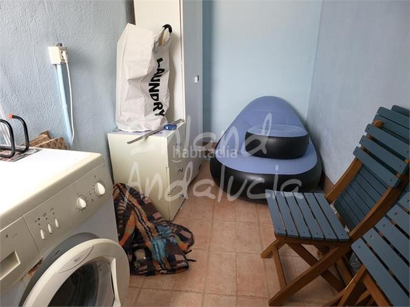 Foto a6772e9a-e3bb-425d-b2f6-a2f6a4b10bd1. Casa adosada en Rute