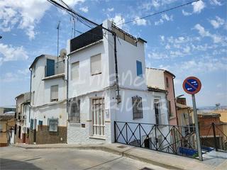 Maison jumelée à Rute