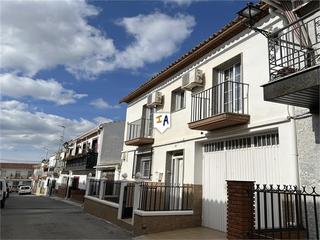 Casa adossada a Alcalá la Real