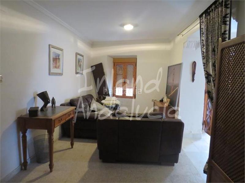 Foto f658e562-3511-47c0-a08c-63d6b212676e. Casa a schiera in Alcaudete