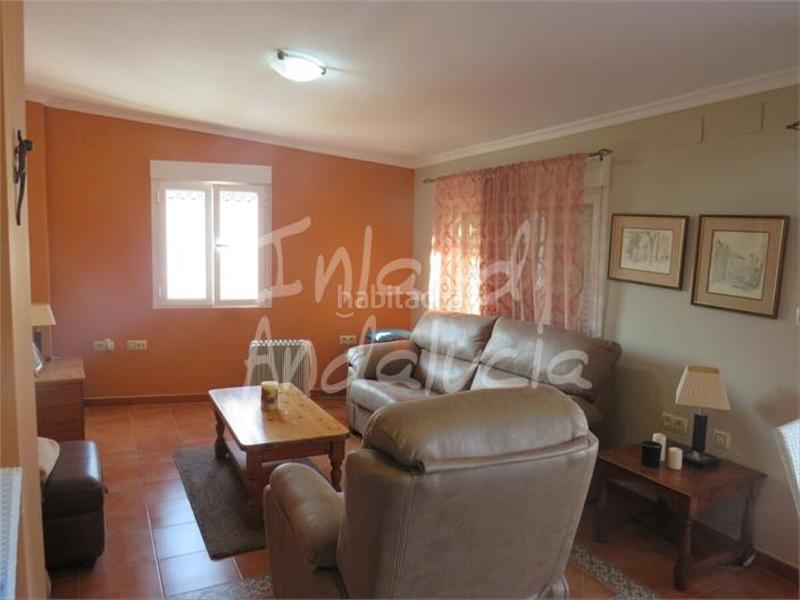 Foto ba782927-bd68-4976-9150-2053423b16a5. Reihenhaus in Alcaudete