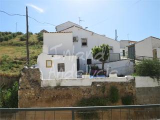 Casa adossada a Alcaudete