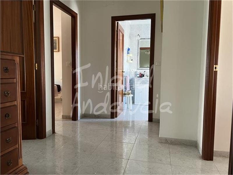 Foto 41ece6b5-5c25-4910-940e-fd67086dda1e. Casa adosada en Rute