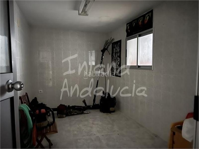 Foto b37e4bcc-3573-433e-a751-a67e7a652c10. Casa adosada en Rute