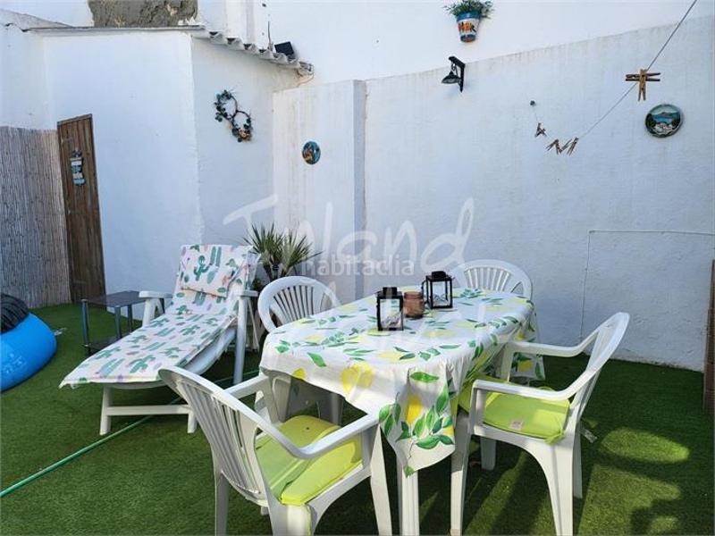 Foto ea1dab8b-b8fd-4872-89c9-2359c450f5f1. Casa adossada a Mollina