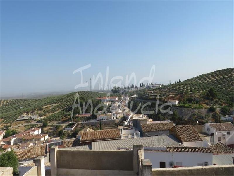 Foto ecc112d3-99b8-44b8-8722-22d076ecf7a0. Casa adosada en Martos