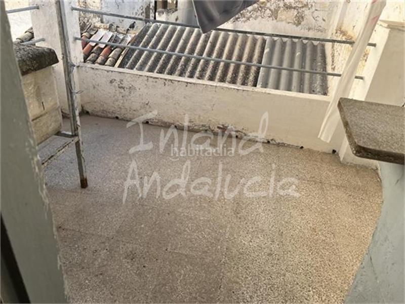 Foto ded6cabb-55fa-400d-9f87-934976fcb2aa. Casa adossada amb aparcament a Alcalá la Real