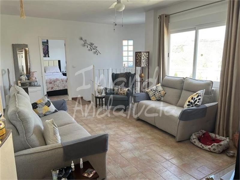 Foto 18497fa2-ae1b-43e2-88f7-b8228c15a9bf. Casa en Moclín