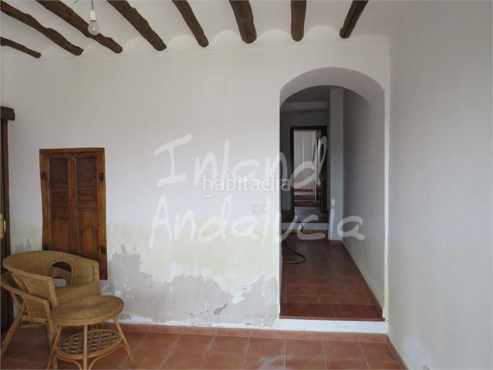 Foto 00b8c624-1445-42c5-9c7e-16c341401944. Casa adossada amb aparcament a Alcaudete