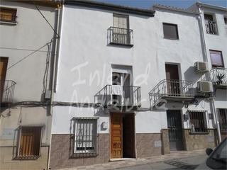Semi detached house in Martos