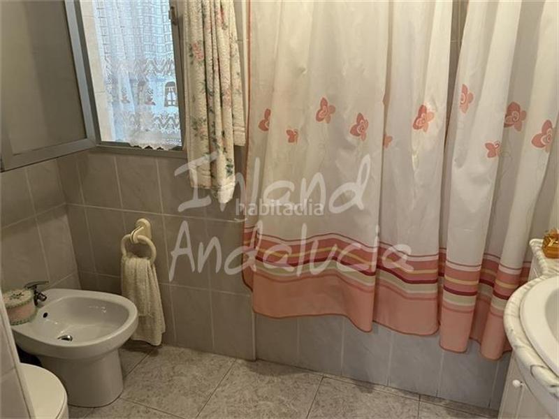 Foto 12f17d30-2f56-41a5-b2cb-23a2da3aed88. Casa adosada en Alcalá la Real