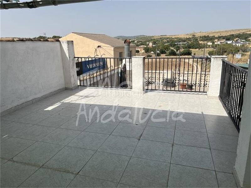 Foto 493ce139-0e71-435f-b2dd-ae2aa0a9dd3a. Casa adosada en Alcalá la Real