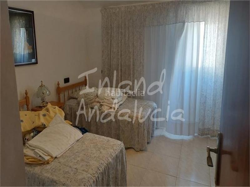 Foto 5db3284f-4de3-4b22-a1cc-dc9092e66778. Casa adossada a Fuente - Tójar