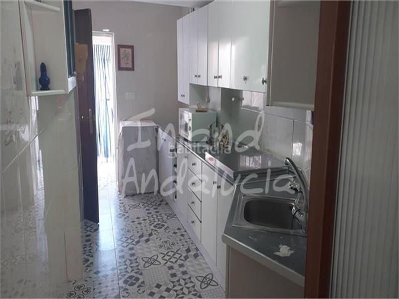 Foto b2a26fd6-7d9d-432b-8226-ed2f5a91c00e. Reihenhaus in Fuente - Tójar