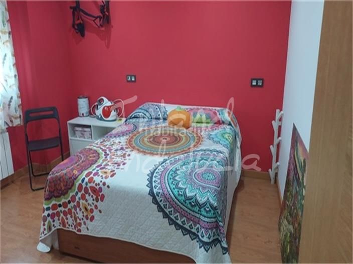 Foto c8f20c0e-1b75-4f77-9066-2f92c8b3fe4c. Maison jumelée avec parking dans Alcalá la Real