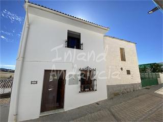 Casa adossada a Alcalá la Real