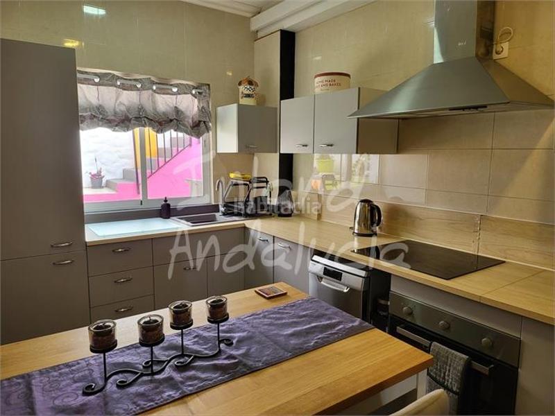 Foto fa837493-7ca9-42fa-854c-6b2225fcdc36. Casa adosada en Villanueva de Algaidas